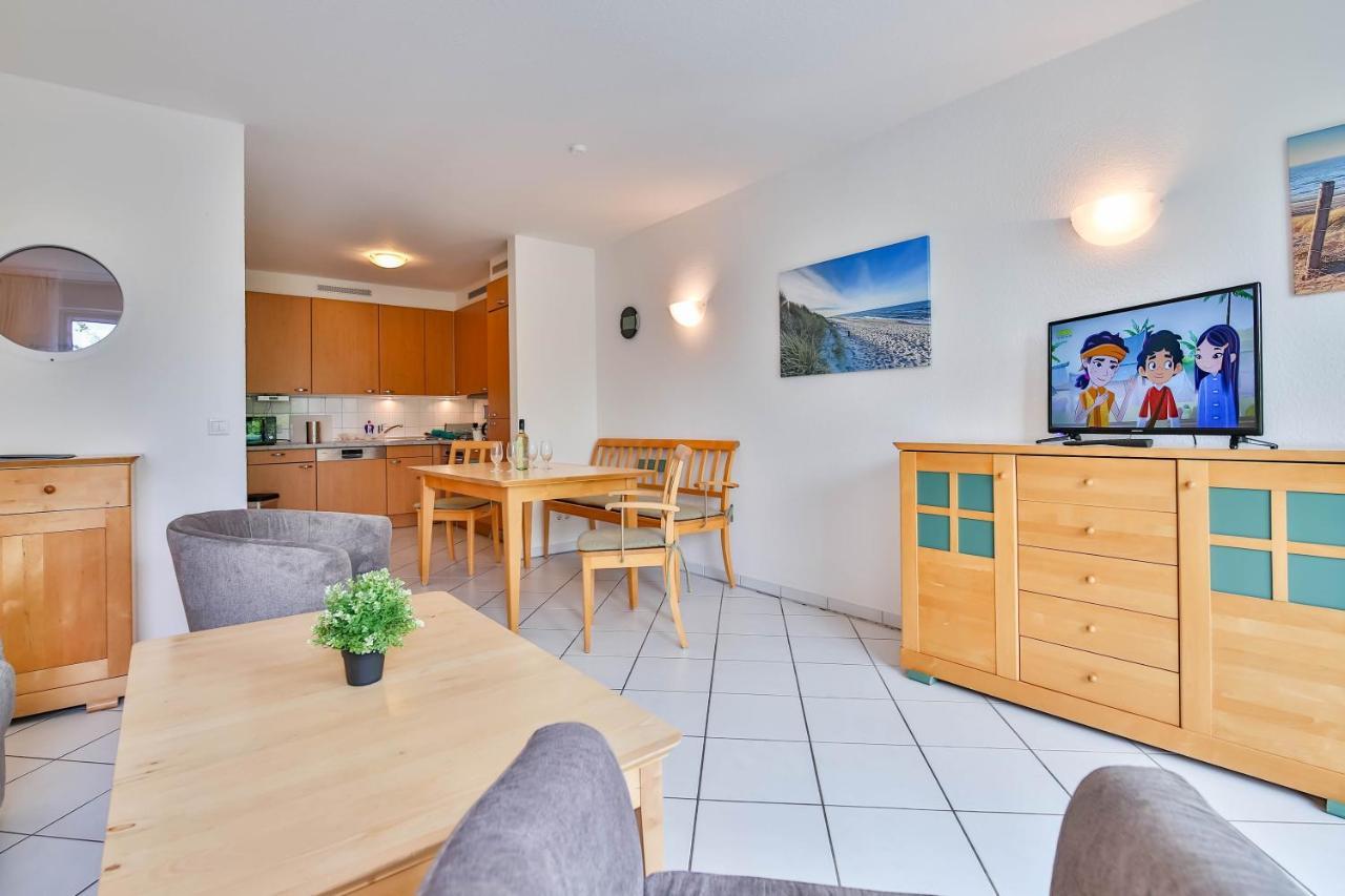 Apartamento Fewo Ava - Im Sommer Ist Ein Strandkorb Inclusive Zempin Exterior foto