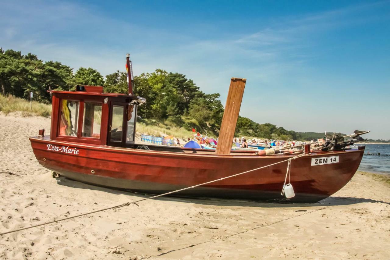 Apartamento Fewo Ava - Im Sommer Ist Ein Strandkorb Inclusive Zempin Exterior foto